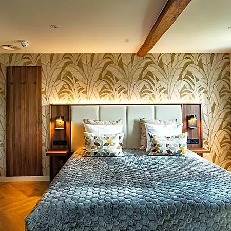 Boutique Scheepers 4*